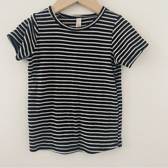 3 Piece Bundle - Black and Beige Cream Striped Childhoods Tops & Shorts - Picture 8 of 10